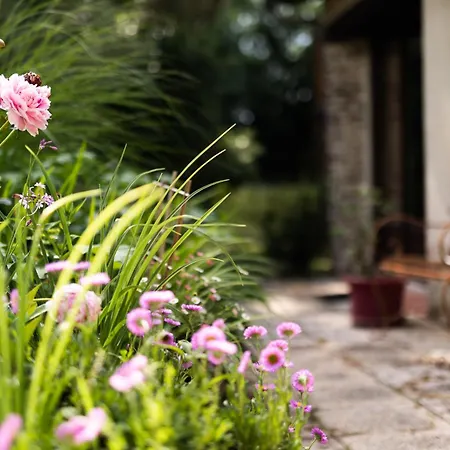 L'instant Jardin Bed & Breakfast *